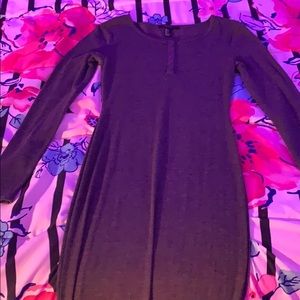 LONG SLEEVE KNEE-LENGTH DRESS